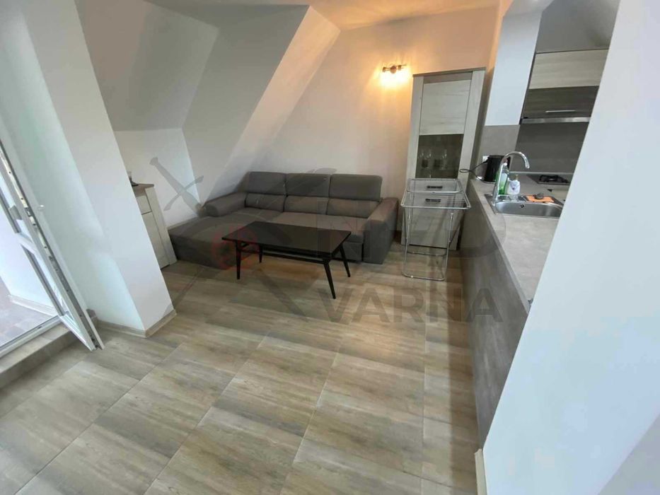 Дава се под наем Двустаен апартамент в Варна, Автогара - 85 кв.м за 668.1 € - Снимка #2