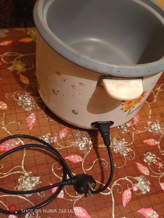 Продам рисоварку 6л недорого и блендер