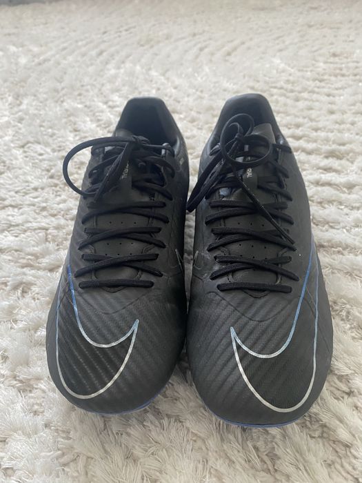 Ghete de fotbal Nike Mercurial