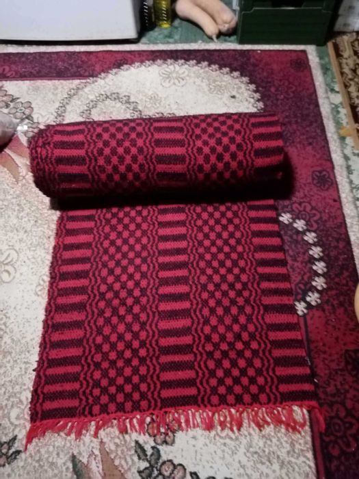 Ръчно тъкани китеници, килими, пътеки - нови и като нови
