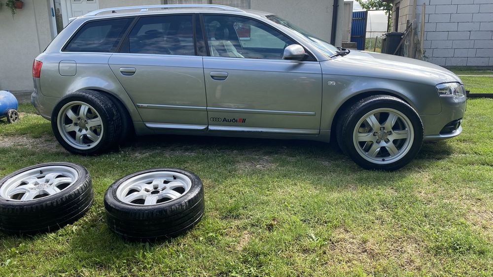 AUDI A4 0 — imagine 5
