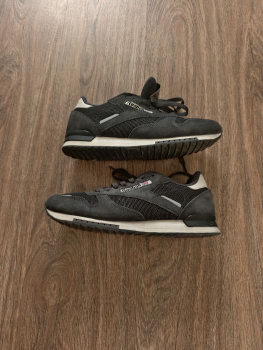 Кроссовки продаю