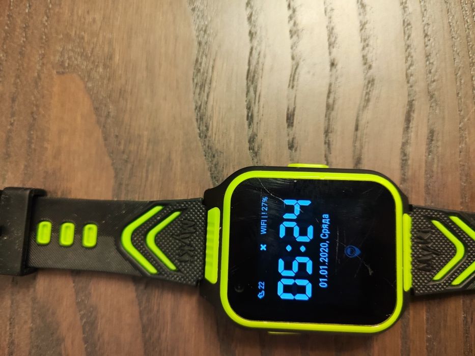 Часовник MyKi 4.