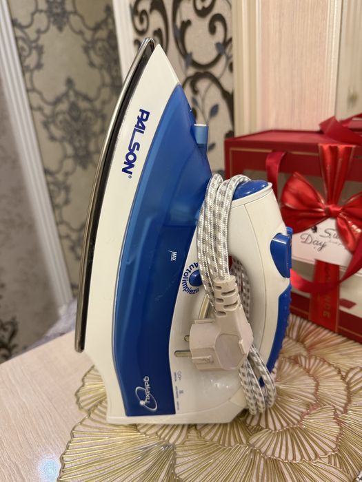 Продается утюг фирмы Palson