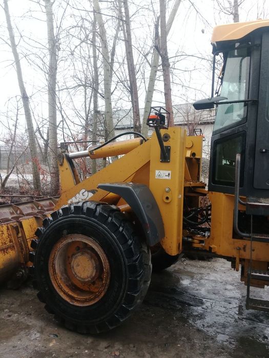 Frontalni Pagruzchik 1,8