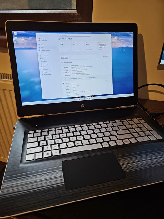 HP Pavilion Notebook 17-ab201nq – i5-7300HQ, GTX 1050, 16GB RAM