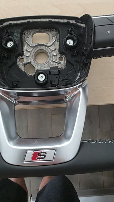 Volan audi q7 q8 q5 q3 aq7 sq5 padele tesit nou