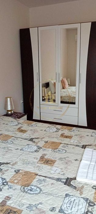 Дава се под наем Тристаен апартамент в Варна, Център - 120 кв.м за 850 € - Снимка #7