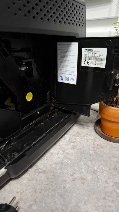 Кафеавтомат Philips LatteGo EP 3241/50