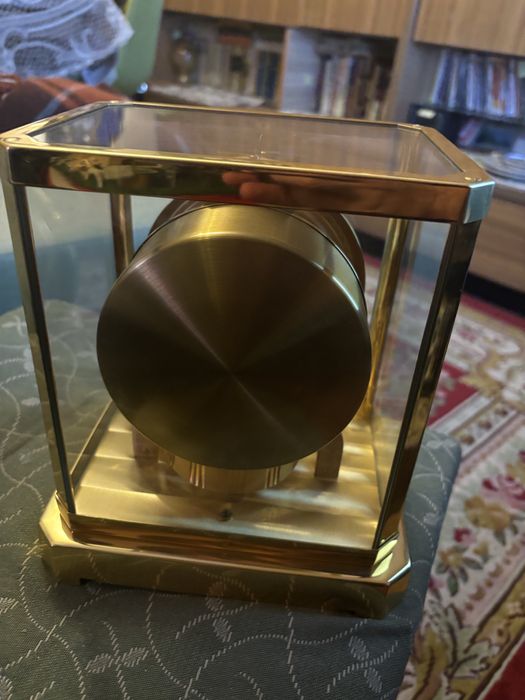 Jaeger LeCoultre Atmos часовник