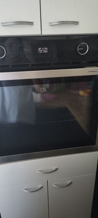 Фурна за вграждане "Grundig".