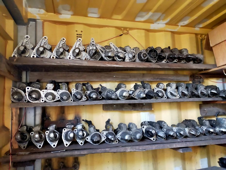 Продаю стартера на Мерседес