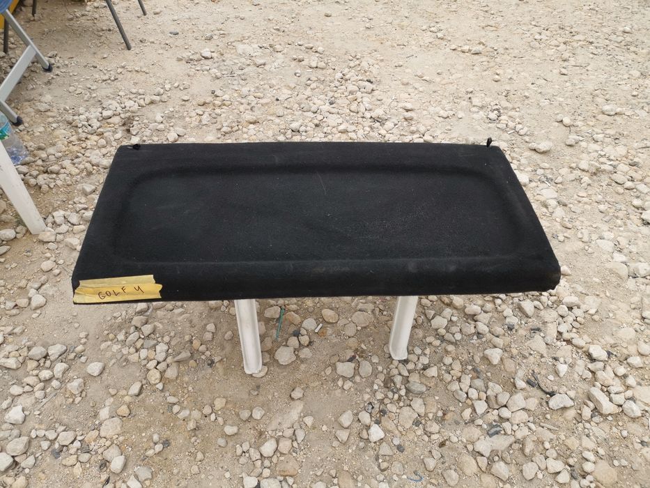 Кора за багажник за Голф 4 хечбек