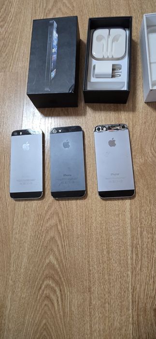 Продам четыре штуки Айфон 5s