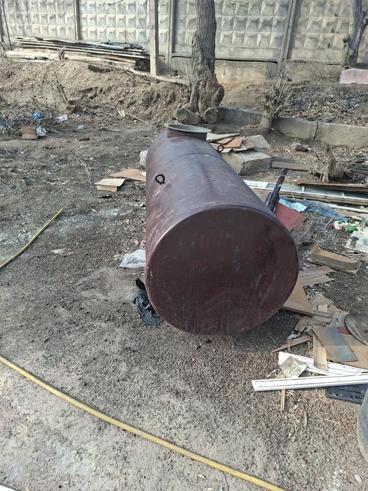 Ёмкость от гсм ..