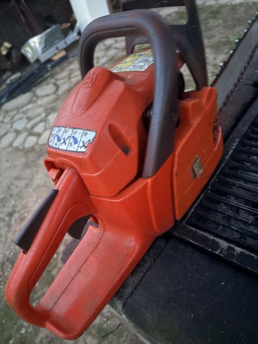 Drujba Husqvarna 236 necesita lama si lant
