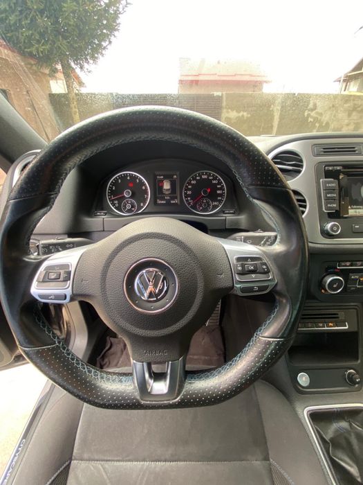Volkswagen Tiguan 1.4 TSI 2015 Rline city scape