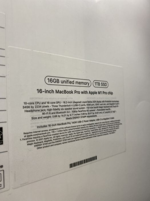 Macbook Pro 16 inch M1 Pro