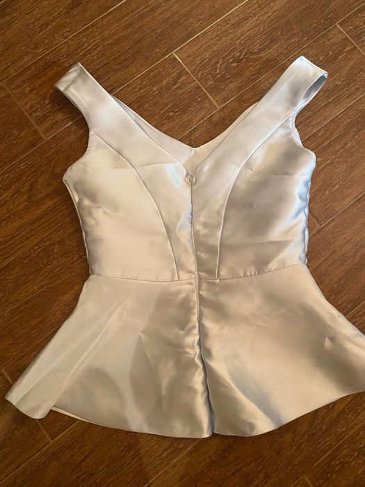 Луксозно бюстие XS