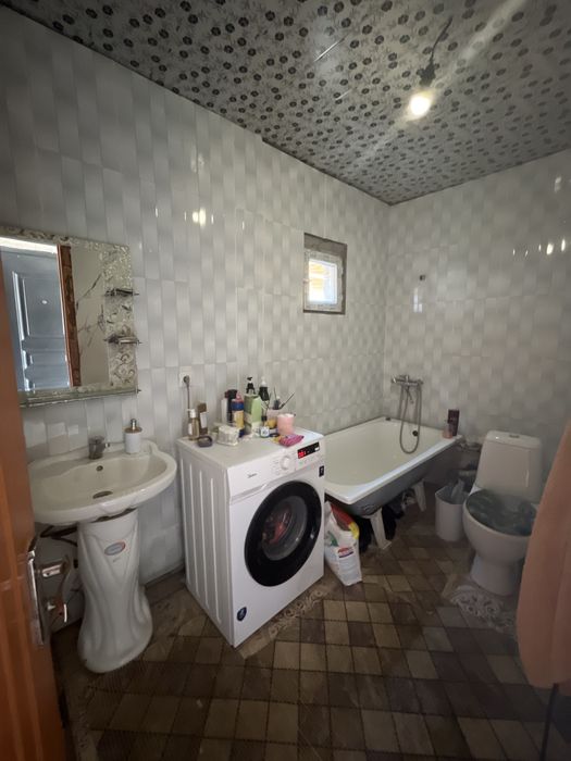 Уй сатыладыы аксукентте