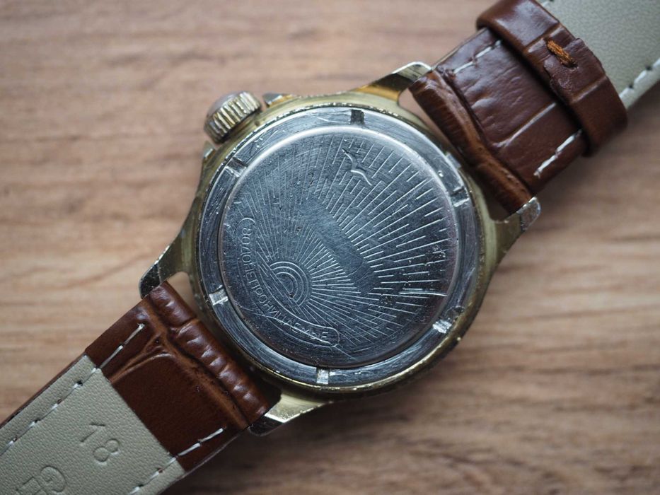 Ceas sovietic mecanic Vostok, 34 mm, unisex, rezistent la apă, URSS