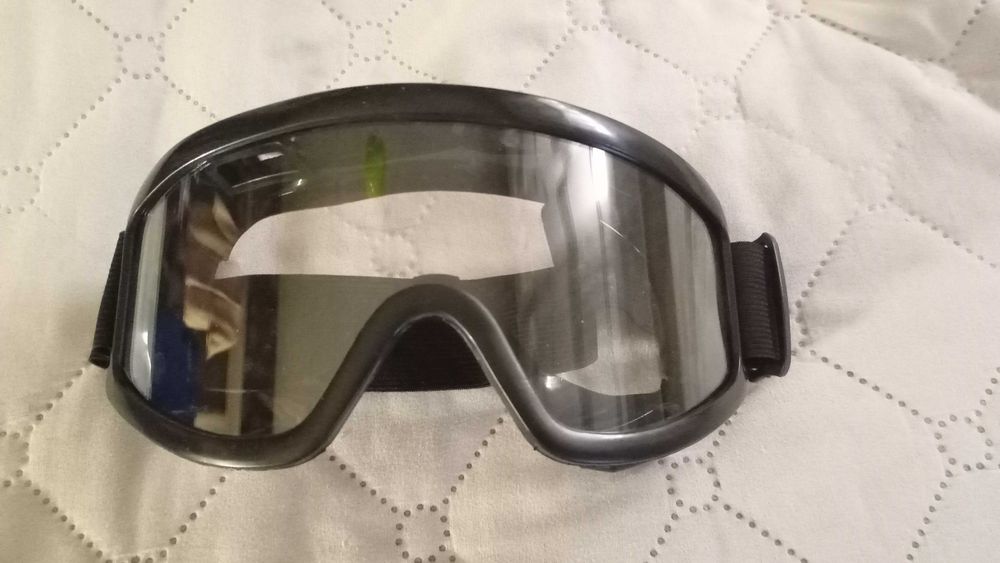 Защитни работни очила