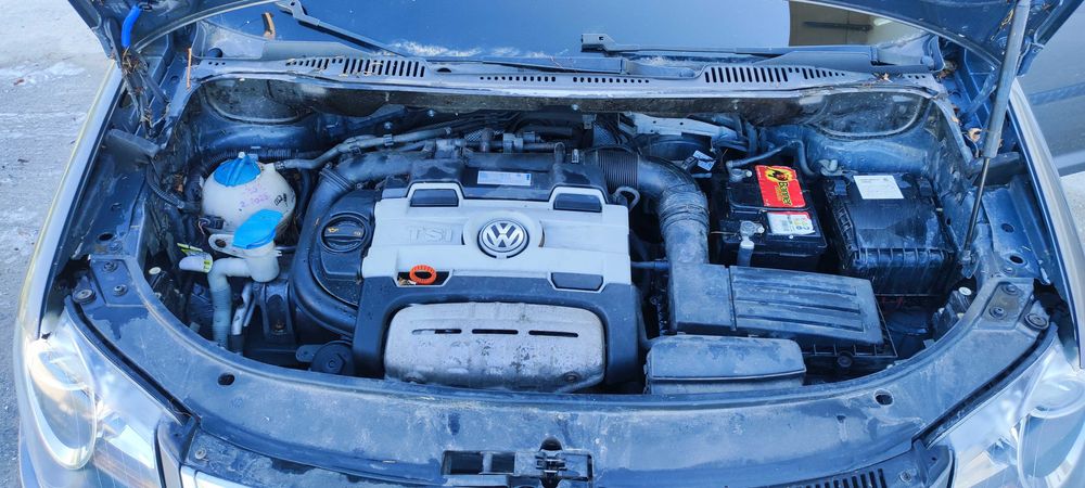 Dezmembrez volkswagen vw Touran CROSS 1T2 1.4 BMY cutie DSG LRC LD7S