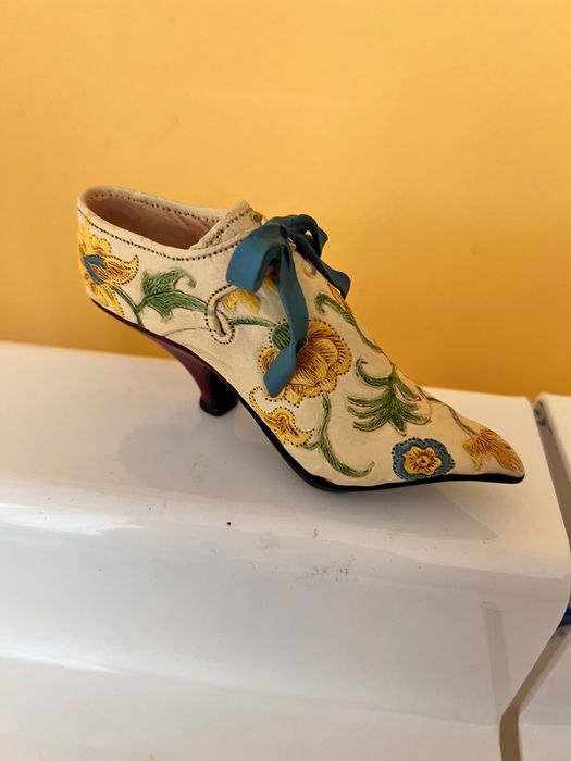 Just the Right Shoe мини колекция