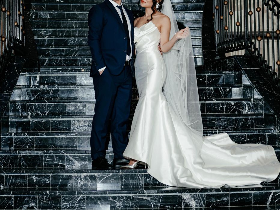 Продам свадебное платье,одеваюсь только один раз.