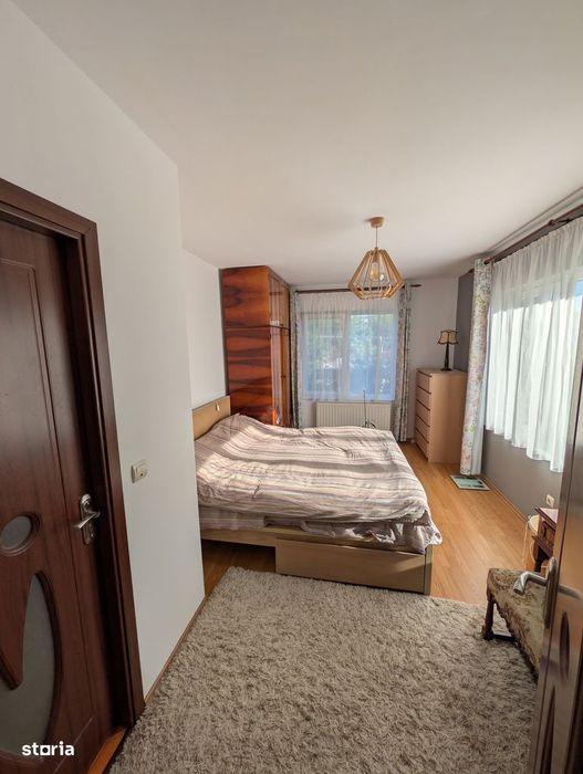 Apartamant, 3 camere, 2 bai, terasa