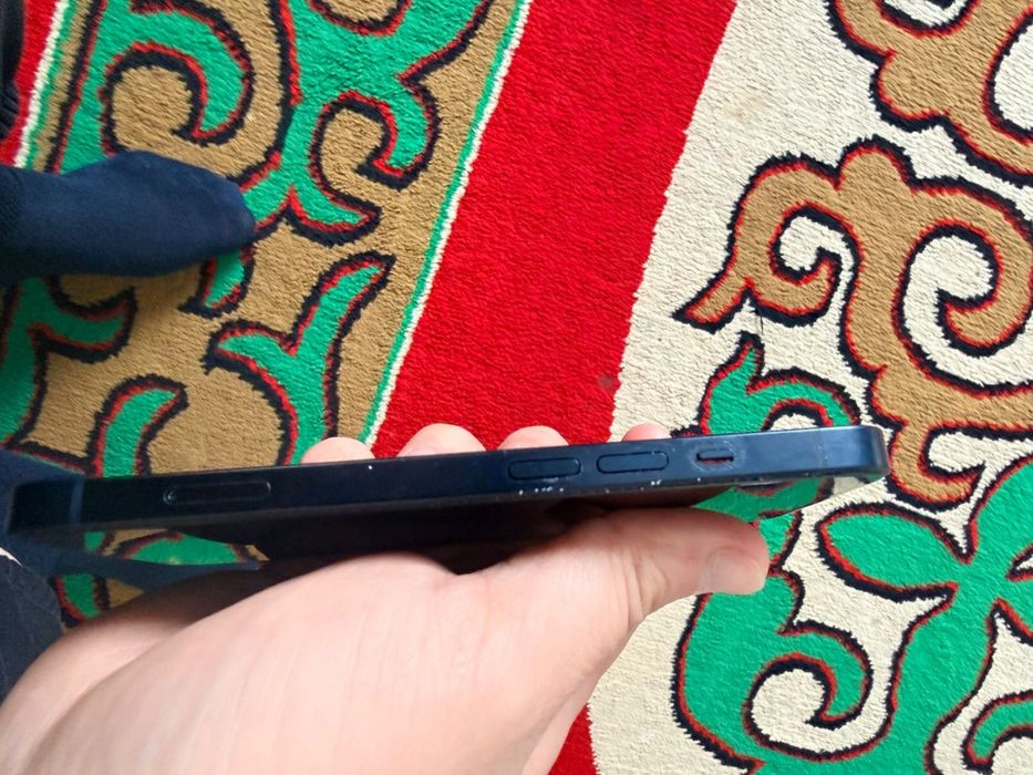 Айфон 13 сатылад