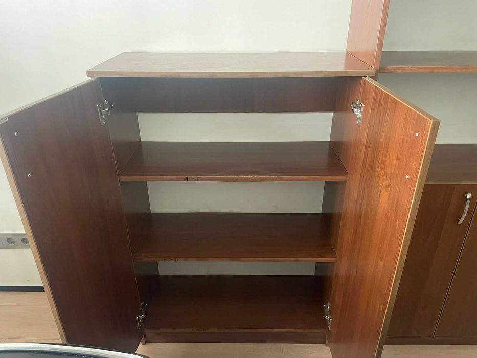 Шкаф и тумба офисные б/у