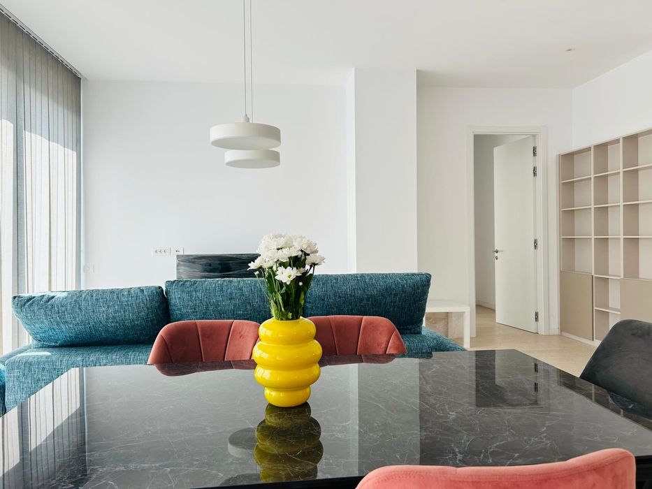 Penthouse  4camere / 3 bai  zona  Herăstrău