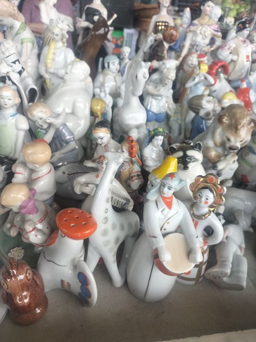 Продаётся советские статуэтки