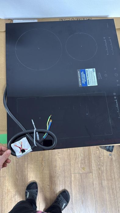 Plita  electrica noua