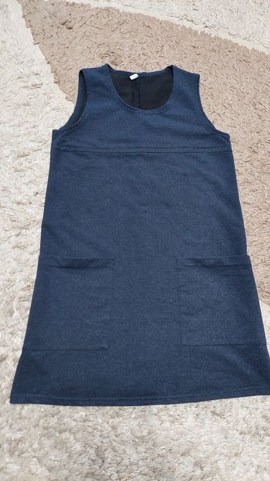 Продам сарафан школьный