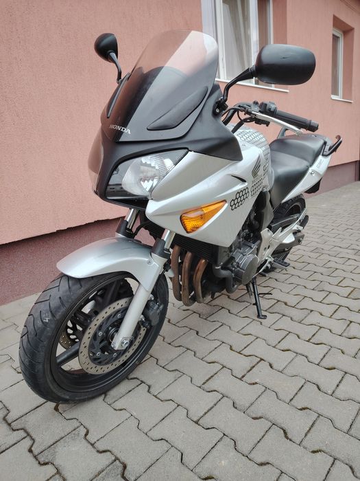 Honda CBF 600 s . 24.xxx km!