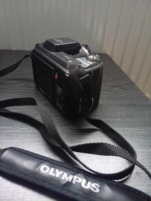Aparat foto/video OLYMPUS