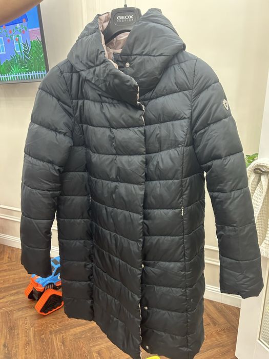 Пуховик женское средней длины