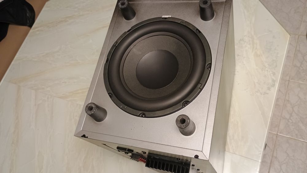 Мощен активен субуфер 10" Toufel, Made in Germany
