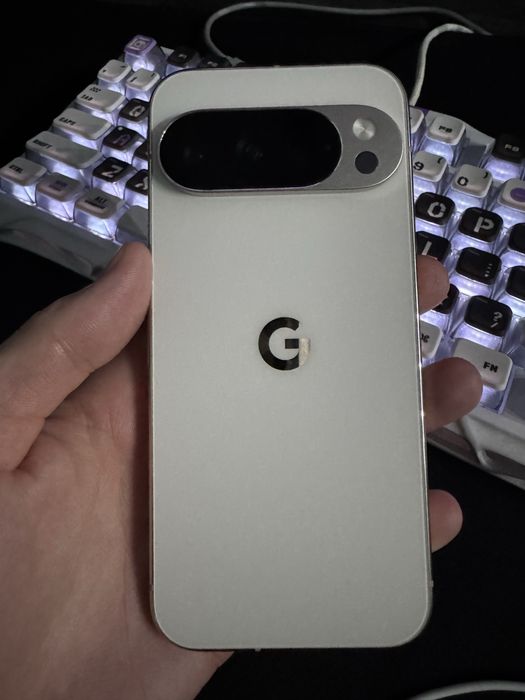 Google pixel 10 pro / 128 / oq