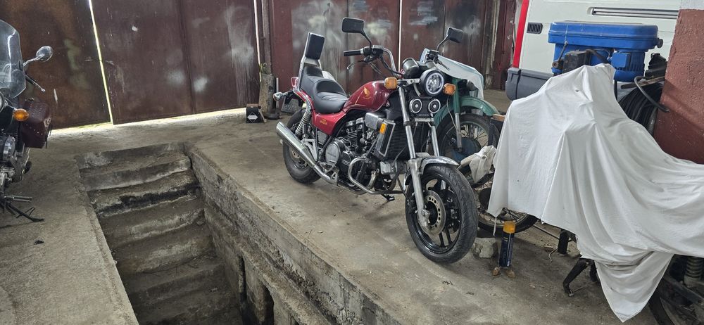 Honda Magna V65 1100cc 116hp