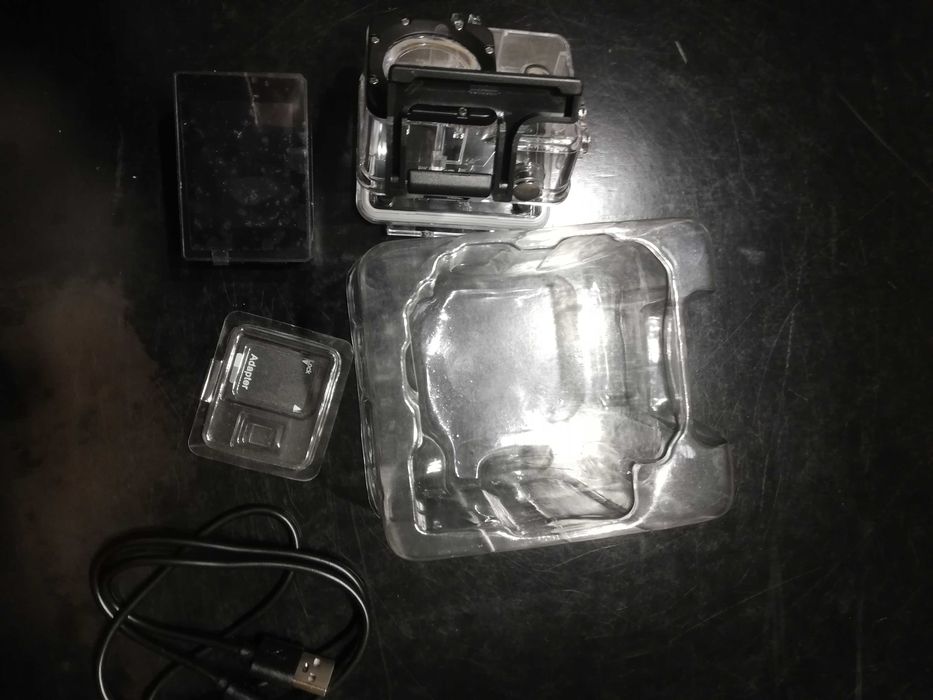 Малка  камера нова