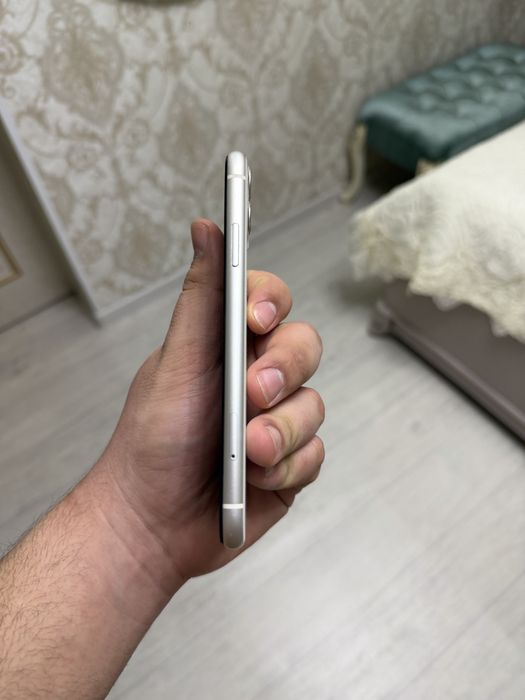 Продам Айфон 11/128G