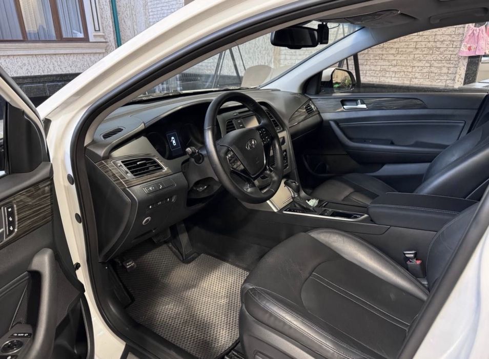 Hyundai Sonata 2015 moshina chesta korea zborka