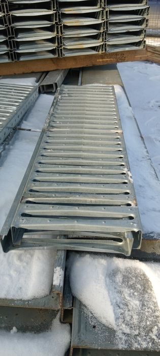 Vand treapta zincate