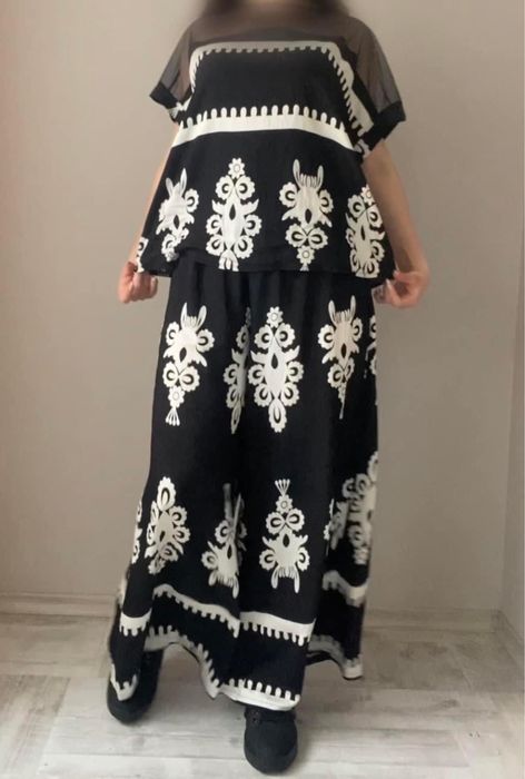 Макси ГОЛЯМ комплект с прозрачна горна част и ластична талия