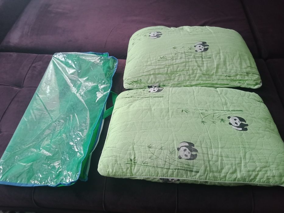 Продаются две подушки