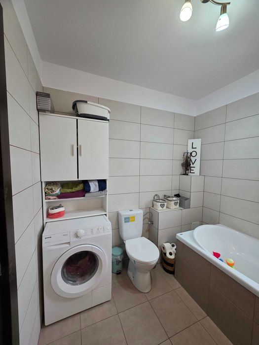 Proprietar vând apartament cu 2 camere pe Calea Urseni