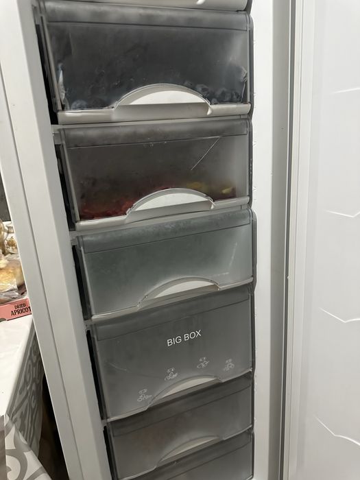 Продам Атлант морозильник